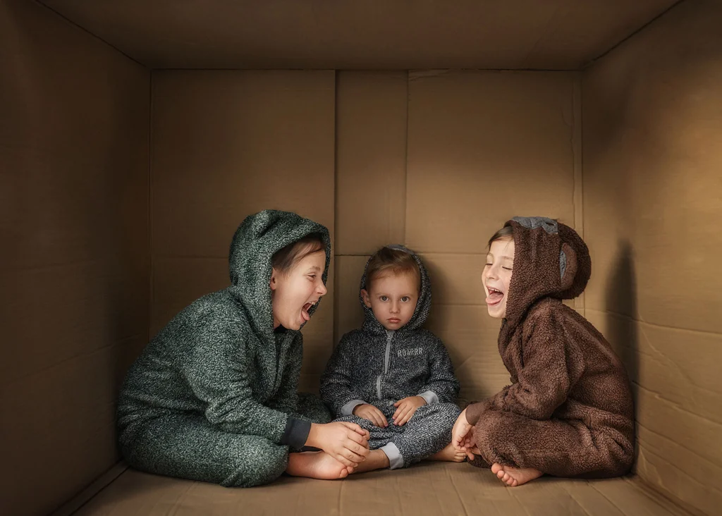 Fine art children portrait, Lifestyle family children photography in Nottingham