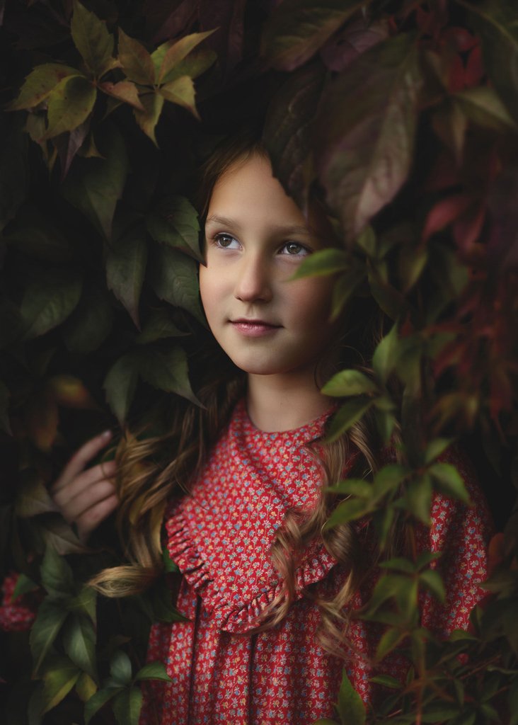 Children Portrait Photographer Nottingham, Autumn Family Fine Art Photoshoot Nottingham