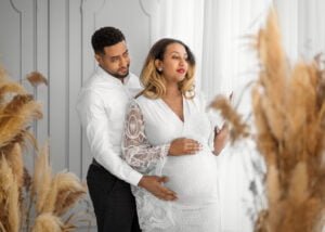 pregnancy couple photoshoot