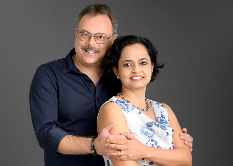 Nottingham family session showcasing a couple’s joyful connection by Marta Szulc.