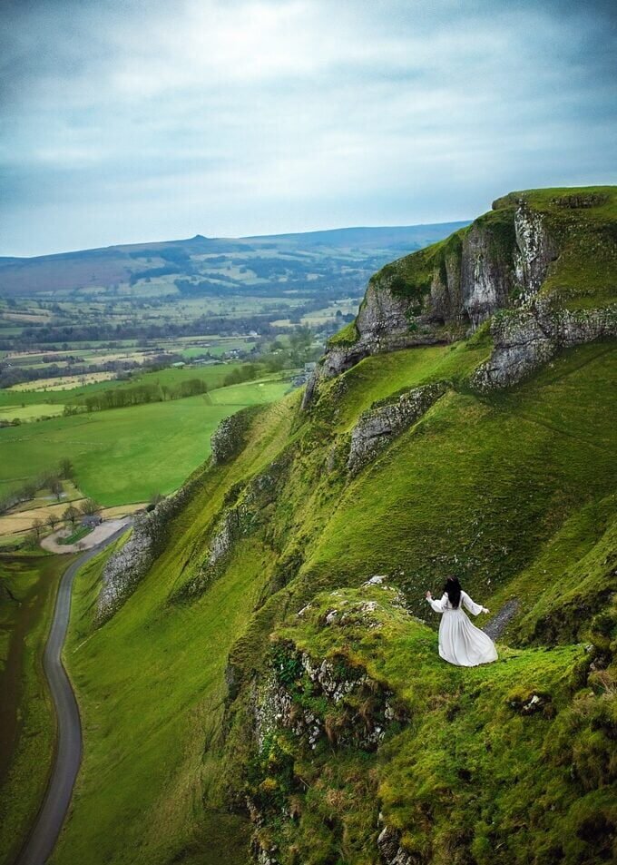 Elegant Woman in Cream Floaty Dress at Winnats Pass