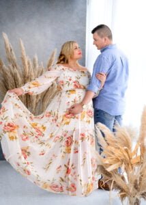 Romantic floral maternity dress for studio session – maternity photoshoot dresses Nottingham